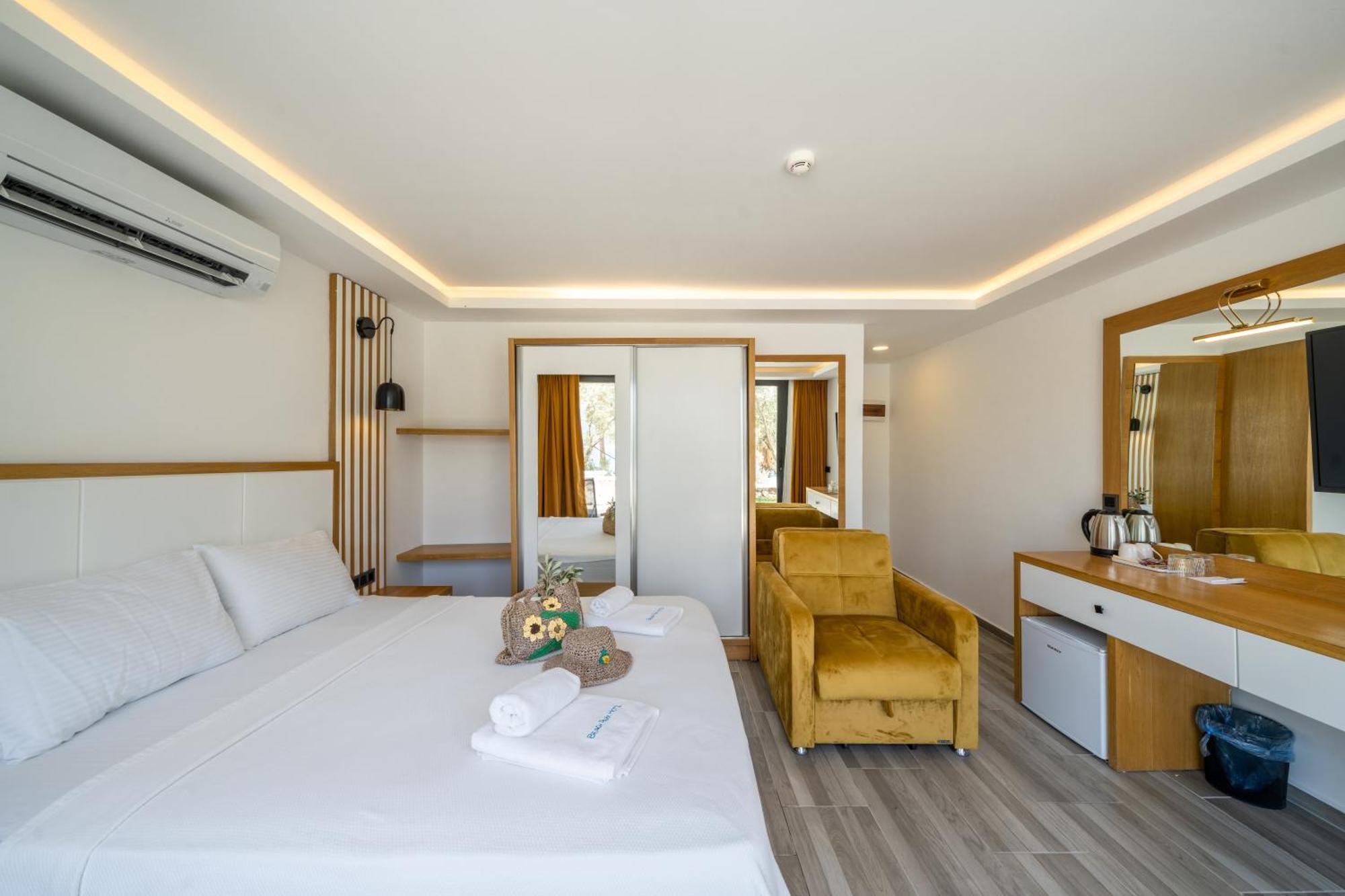 Kalkan Beach Park Hotel Kaş Exteriör bild